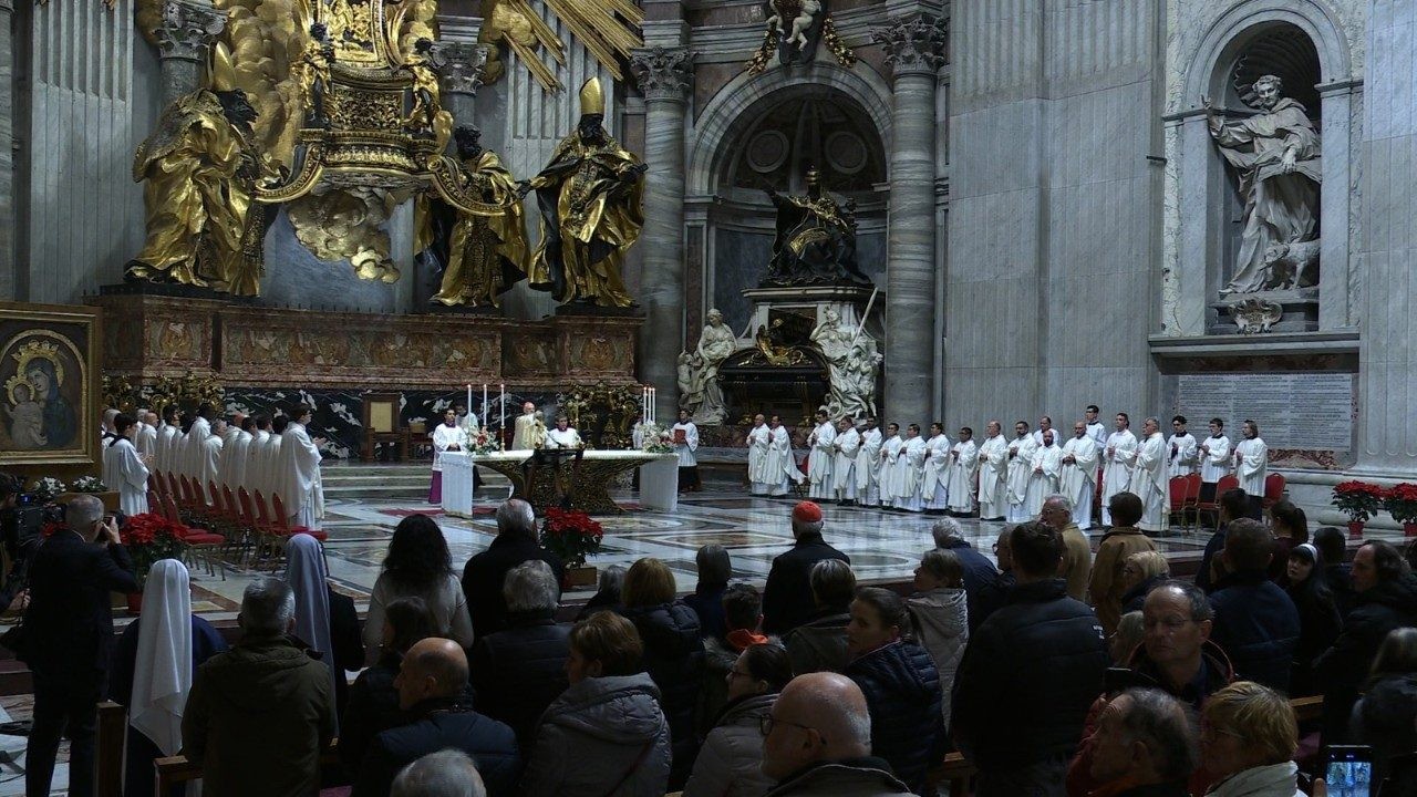 Le omelie dei cardinali Müller e Koch alle Messe per Benedetto XVI in San Pietro 